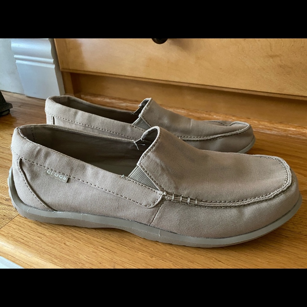 CROCS Men's Santa Cruz Downtime Slip-On